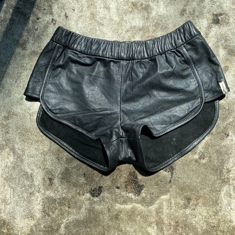 100% Genuine Leather One Teaspoon Shorts size S